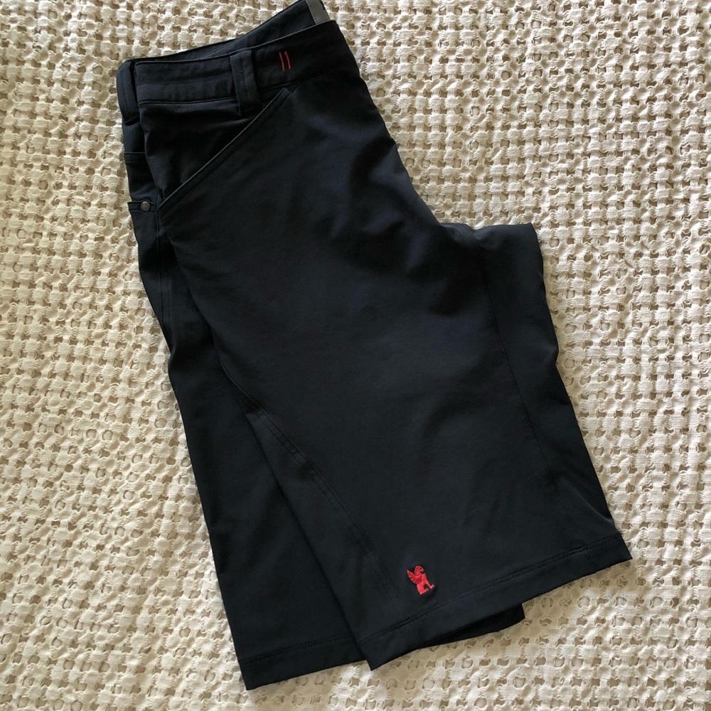 Chrome / Shorts